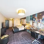 Euronova Arthotel Отель 4*