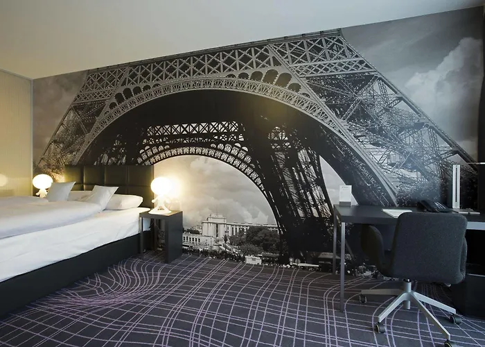 Euronova Arthotel 4*