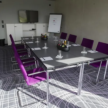 Hotel Euronova Arthotel 4*