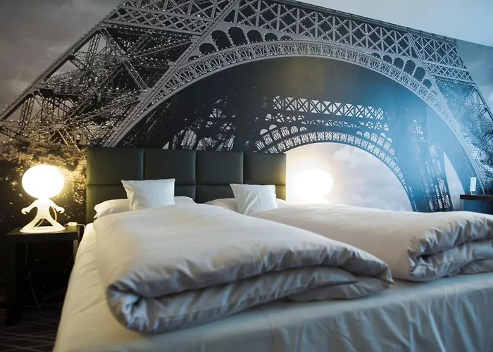 Euronova Arthotel Otel