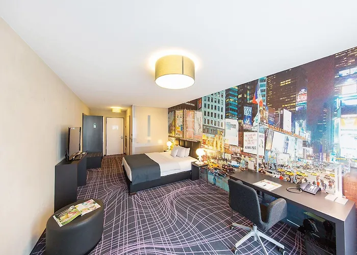 Euronova Arthotel Szálloda 4*