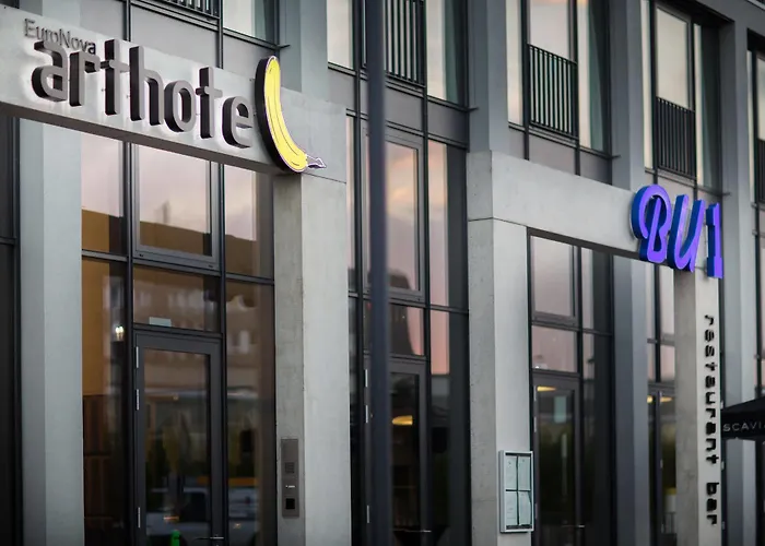 Szálloda Euronova Arthotel 4*