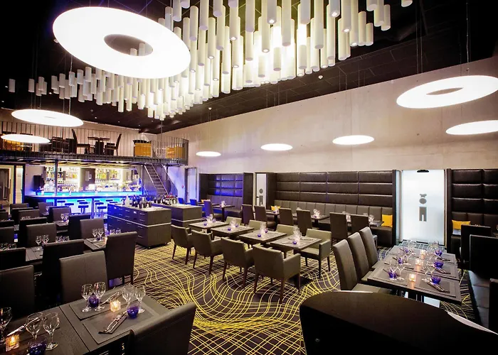 Euronova Arthotel 4*